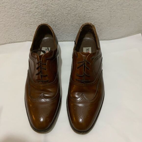 Mario Bruni Brown  Lace Wingtip Shoe Mens Size 10N  Made In  Italy Very Good main image 12